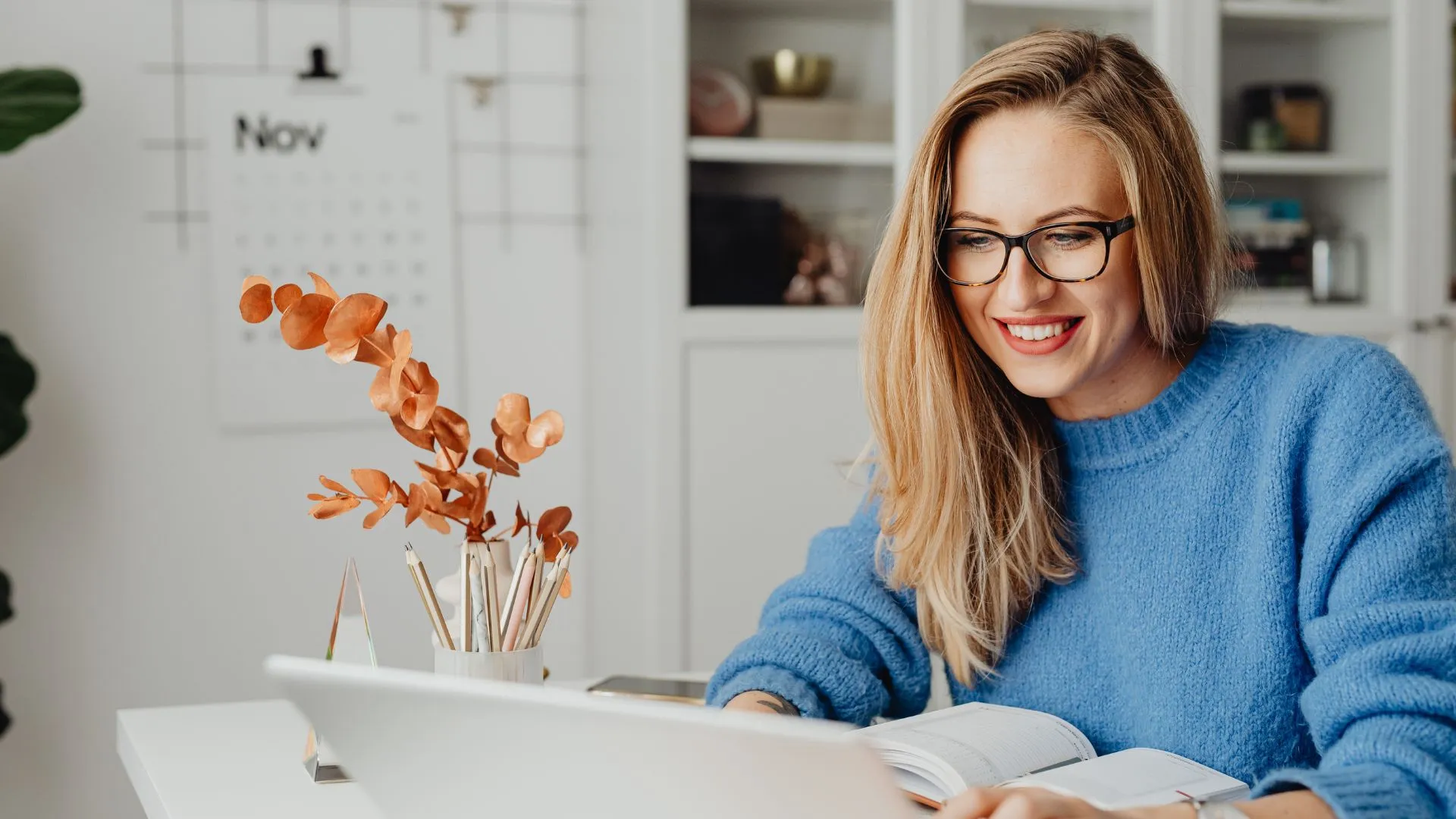 Praxis Law hero background