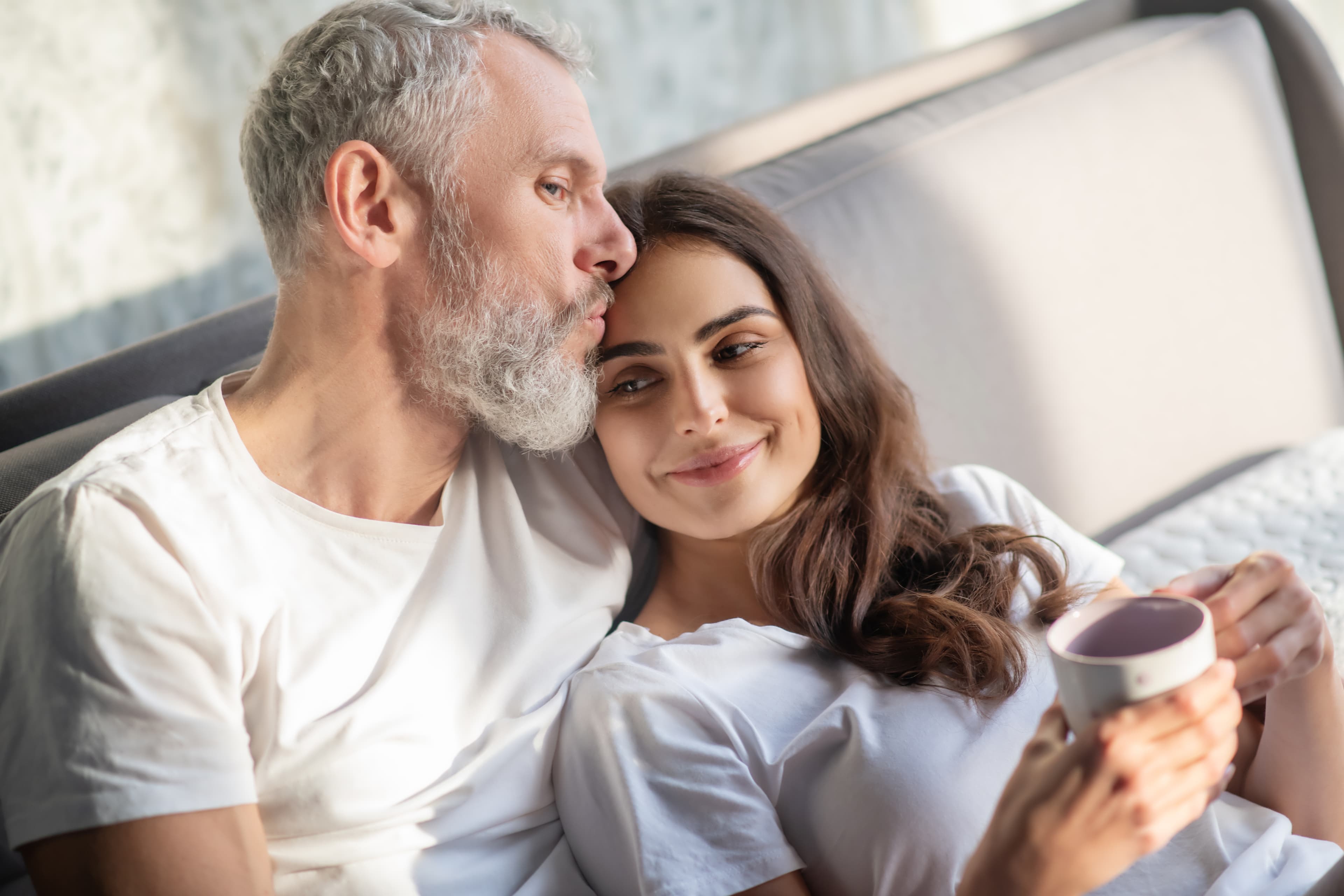 Estate Planning for Couples: Align Your Plans for The Future Despite a Significant Age Difference